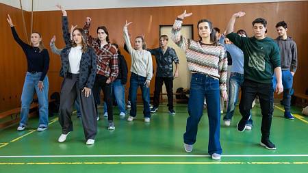 Zítra v Ulici: Ve čtvrtek spolužáci zradí Adélu a Lukáš ze sebe vysouká vyznání