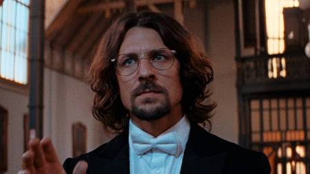 Film Sbormistr byl zakázán. Porušuje právo na ochranu osobnosti. Poškozená chce 10 milionů odškodné