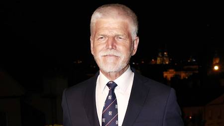 Žádné zlaté kliky ani mramor: Nahlédněte do soukromí Petra Pavla v nenápadném Černoučku