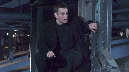Ztratili jste paměť, přesto vás vystopovali. Tenhle filmový tip vám zbourá pondělní večer