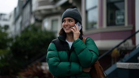 Zapomenuté vzkazy, osudová náhoda a láska. Netflix uvádí kandidáta na nejromantičtější komedii léta
