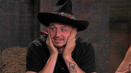 Magická noc obrátila Farmu vzhůru nohama. Pavel přišel o klid a čeká ho boj o přežití