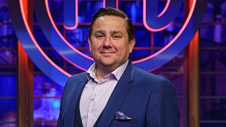 MasterChef frčí dál: Kulinářská soutěž není jen o vaření a někdy stačí dojemný příběh o dětském domově či fandící žáci MasterChef frčí dál: Kulinářská soutěž není jen o vaření a někdy stačí dojemný příběh o dětském domově či fandící žáci