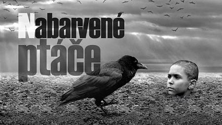 Nabarvené ptáče (2019): Lidé v Benátkách neunesli brutalitu filmu a utíkali z kina Nabarvené ptáče (2019): Lidé v Benátkách neunesli brutalitu filmu a utíkali z kina