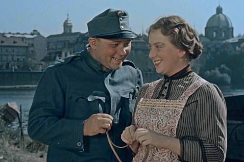 Tento film nám dělá ostudu po celém světě, přesto ho 90 % Čechů miluje a nedá na něj dopustit