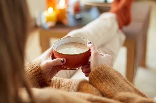 Hloupý člověk ho nikdy nepochopí. Zítra v 10:00 na Nově poběží film, který přibije přemýšlivé lidi do sedadel