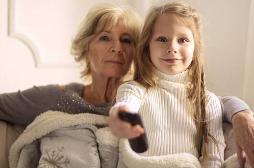 Pohádka O bílém jadýrku: Máme adeptku, která hravě strčí Popelku do kapsy.