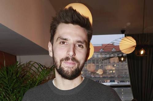 Nevýrazný herec Václav Matějovský z Ulice prošel neuvěřitelnou proměnou: Fanoušci ho nepoznávají, vypadá jako hollywoodská hvězda