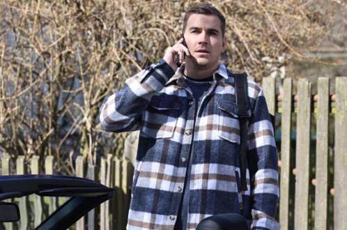 Drbárna ze Strání – Kamarádi: Petr je v úzkých a nabízená pomoc mu zrovna moc nevoní