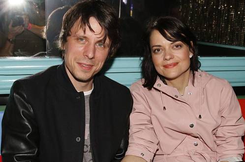 Vnuk Waldemara Matušky opustil rodinu. Zamiloval se do krásné herečky z Ordinace