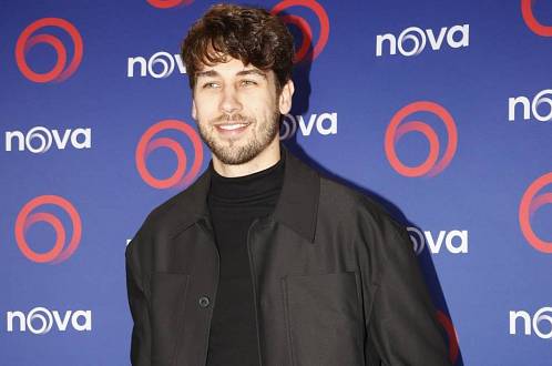 Herec z Jedné rodiny míří do reality show Survivor. Doma mu bude fandit peruánská manželka