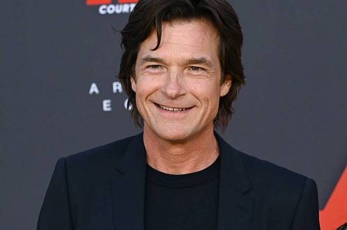 Šokující M.R.D. Saint Louis: Aplikace, vražda a Jason Bateman v nejlepší formě