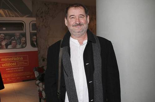 Herec Ctirad Götz má neobvyklý koníček a málem se stal hrobníkem