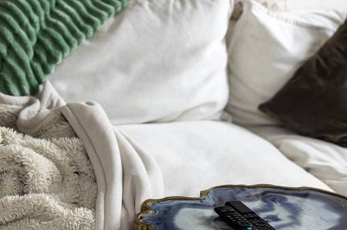 Kdo si nechá ujít tento film, dělá velkou chybu. Meryl Streep v tak zvláštní roli vůbec nepoznáte. 20:00 Prima Max