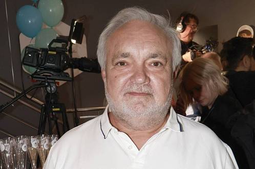 Herec z Ulice odhodil tajnosti. Prozradil, co s manželkou chystají