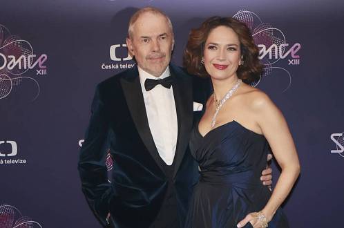 Mimořádná zpráva: Oblíbení moderátoři po dvaceti letech končí ve StarDance