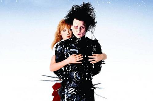 Představte si, že každý váš dotek zanechává jizvy. Kultovní film z roku 1990 míří na obrazovky