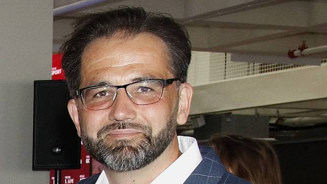 KVÍZ: 10 otázek z Na lovu, které potopily i šarmantního Kalkulátora