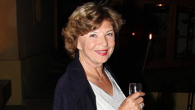 V životě dala přednost lásce se ženáčem před dětmi. Nakonec se majitelka sametového hlasu dočkala životní lásky