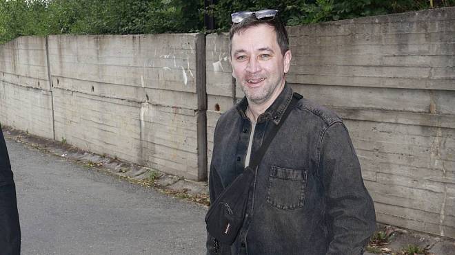 Oblíbený moderátor slaví 54. narozeniny: Jak se z obyčejného kluka ze Šumperka vyklubal showman