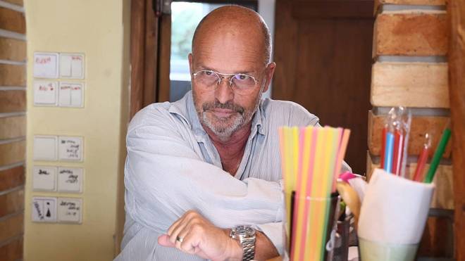 Ano, šéfe!: Padesát jídel, jedna chuť. Zdeněk Pohlreich a jeho nejnovější kuchařský očistec