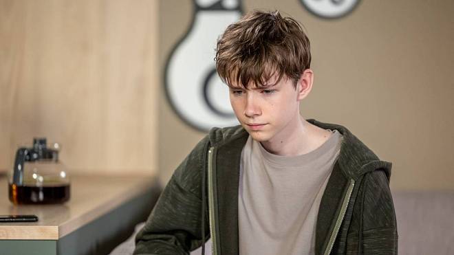 Ulice nemastná a neslaná, čím dál více diváků přestává sledovat „dětský seriál“