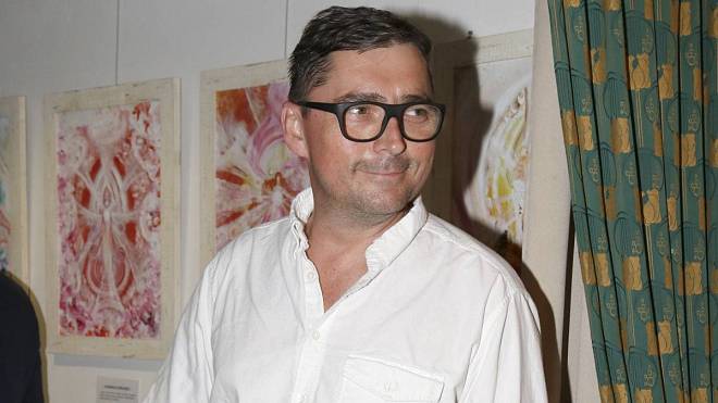 Hynek z Polabí, Vichr z politiky a Černý ze Stínů: Vyorálek v rolích, které mu sedí jako ulité