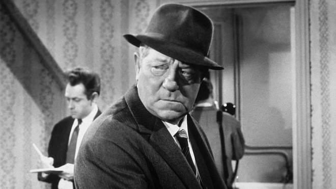 Legendární francouzský herec se vrací: Temná Paříž, venkovská tajemství i gangsterská pátrání