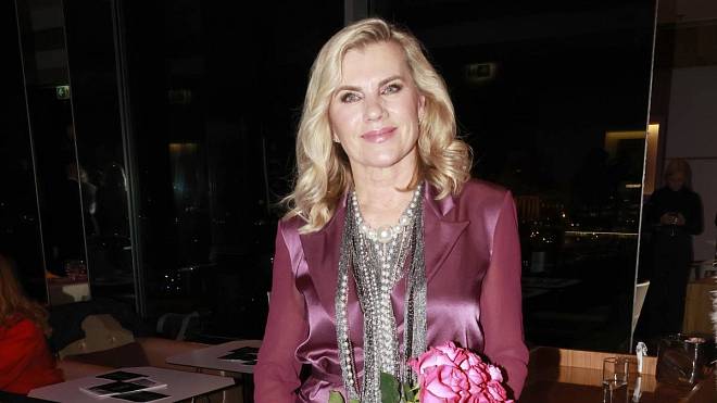 Jak bydlí Leona Machálková: Loftový skvost z dílny Bořka Šípka dýchá příběhem a barvami. Nahlédněte dovnitř