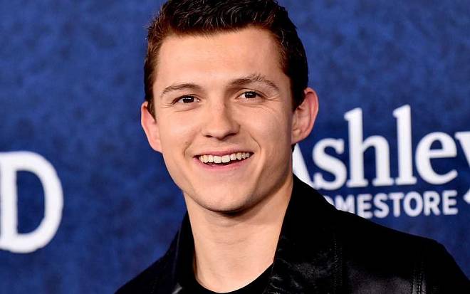 Ďábel: Skvělý Tom Holland v thrilleru nasáklým zlem, nenávistí a fanatickou vírou v Boha