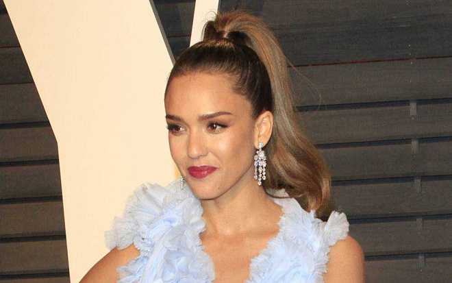 Fantastická čtyřka: Silver Surfer (2007): Jessica Alba filmem zahájila konec kariéry Fantastická čtyřka: Silver Surfer (2007): Jessica Alba filmem zahájila konec kariéry