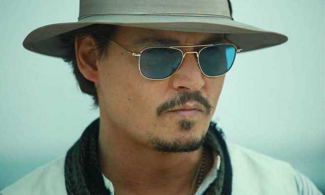 Piráti z Karibiku pošesté: Johnny Depp je ze hry venku, nahradit ho má žena Piráti z Karibiku pošesté: Johnny Depp je ze hry venku, nahradit ho má žena