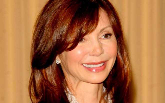 Takhle dopadla Pamela Ewing z Dallasu 27 let po natáčení. Sama holduje plastikám, ale vydělává na přírodní kosmetice Takhle dopadla Pamela Ewing z Dallasu 27 let po natáčení. Sama holduje plastikám, ale vydělává na přírodní kosmetice