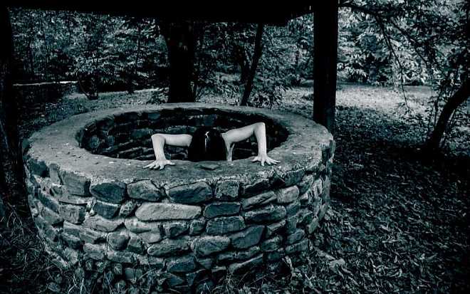 Kruh (2002): Tohle jste nevěděli o natáčení děsivého hororu Kruh (2002): Tohle jste nevěděli o natáčení děsivého hororu