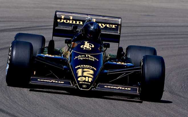 Rychlá jízda, řev silných motorů a neohrožení jezdci Formule 1 – to je nový námět pro minisérii z dílny Netflixu Rychlá jízda, řev silných motorů a neohrožení jezdci Formule 1 – to je nový námět pro minisérii z dílny Netflixu