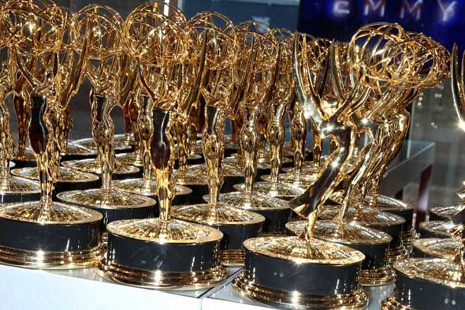 Vítězové cen Emmy 2020. Kdo si letos odnesl toto ocenění Vítězové cen Emmy 2020. Kdo si letos odnesl toto ocenění