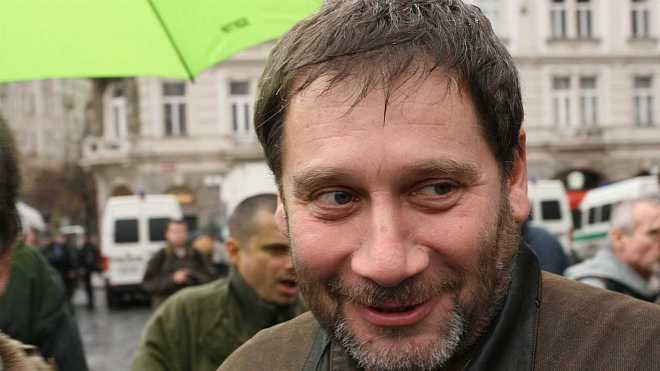 Pokud je nějaký televizní žánr nesmrtelný, potom je to právě ten, kde často smrt potkáváme aneb nejlepší kriminálky Pokud je nějaký televizní žánr nesmrtelný, potom je to právě ten, kde často smrt potkáváme aneb nejlepší kriminálky