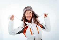 Styl „Ski Chic“ – jak propašovat módu ze sjezdovky do města?